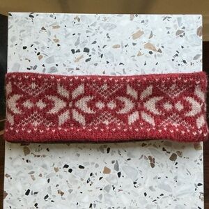 NORDIC White on Red Snowflake Pattern Headband - Excellent Condition
